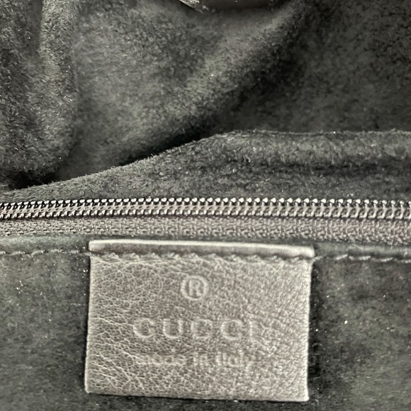 Gucci vintage black leather shoulder bag - Picture 8 of 10